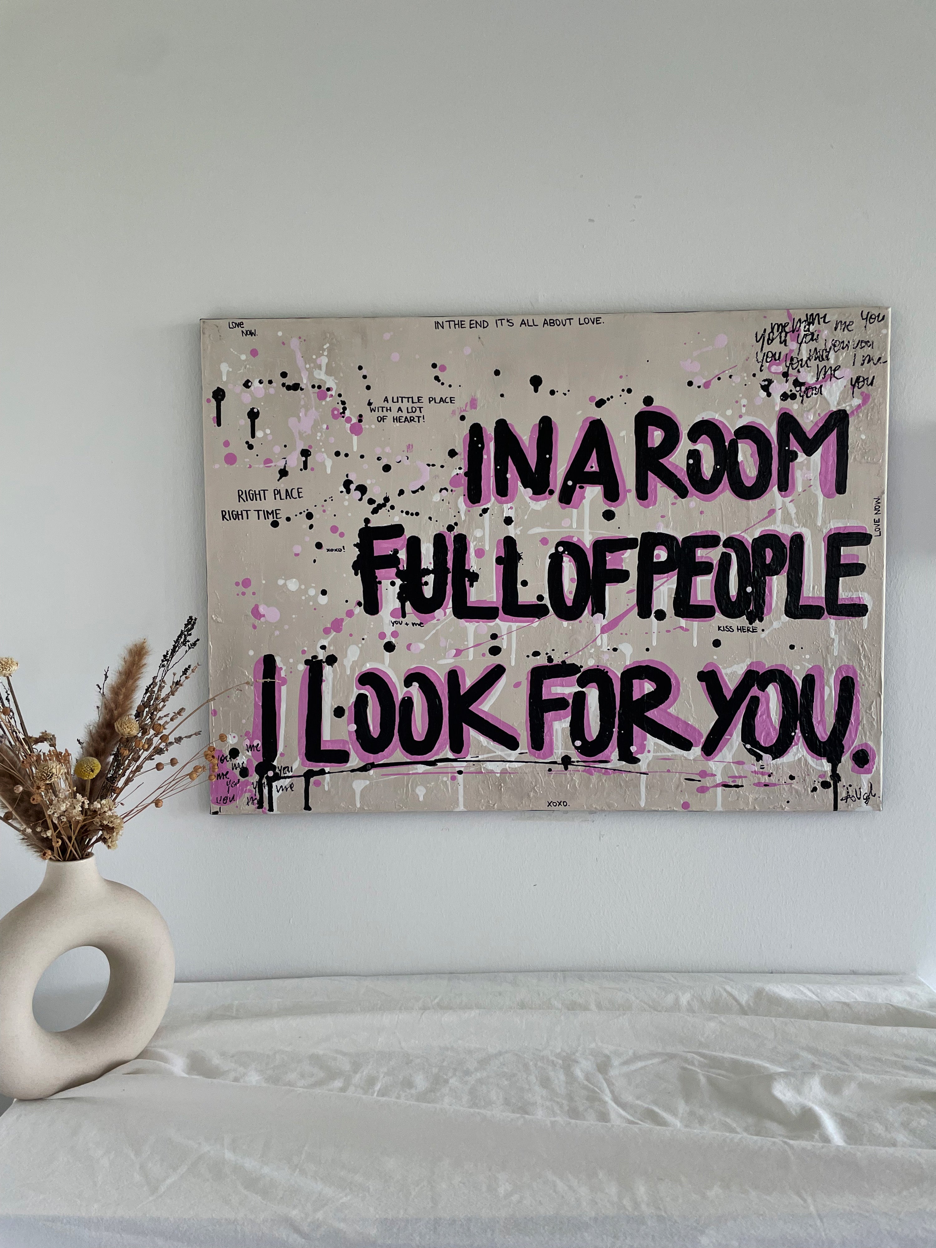 In A Room - Rosa 2