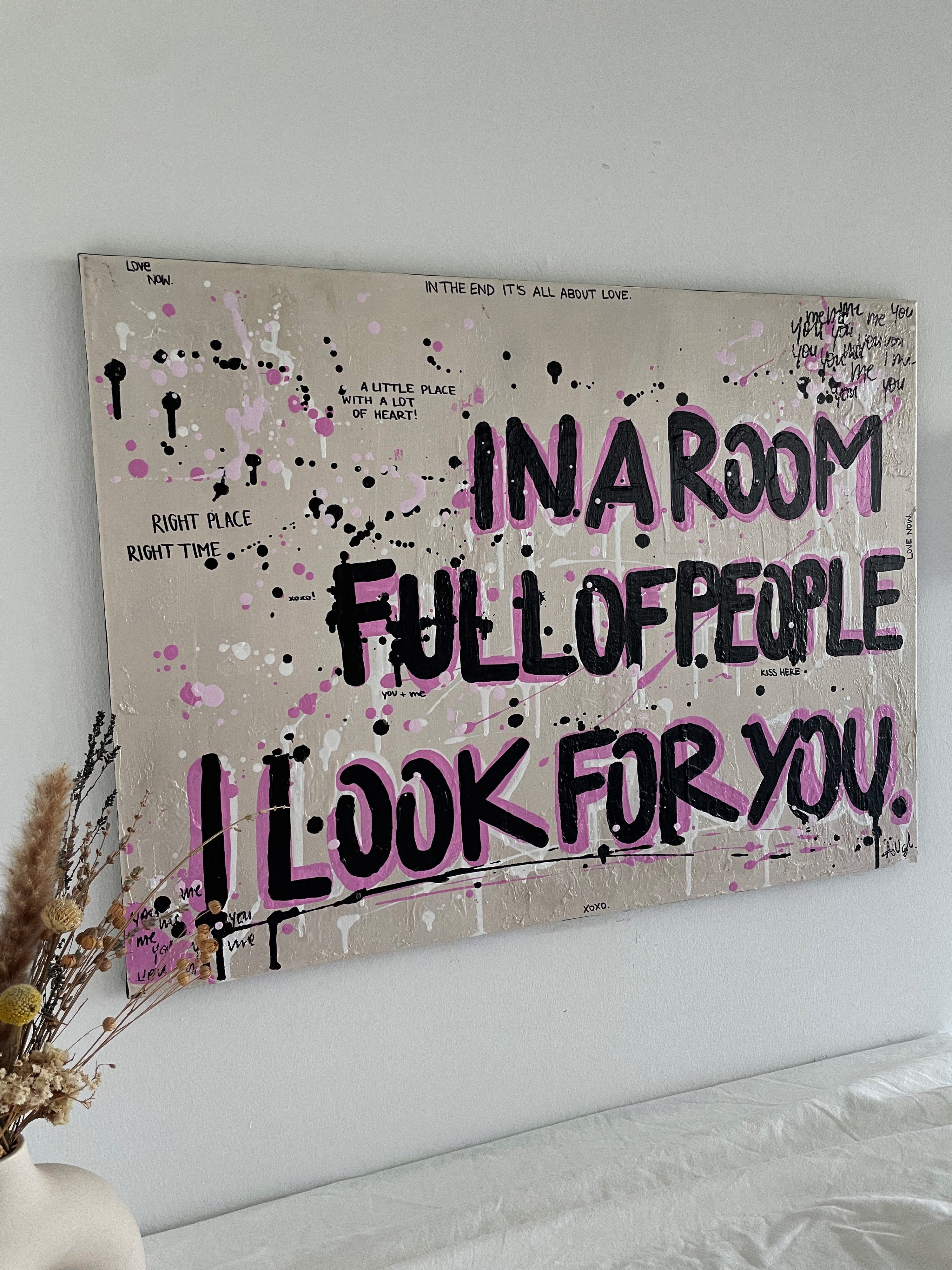 In A Room - Rosa 2